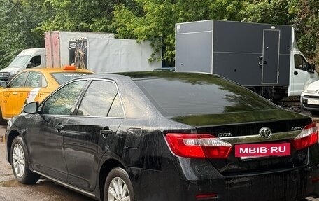 Toyota Camry, 2014 год, 1 700 000 рублей, 4 фотография