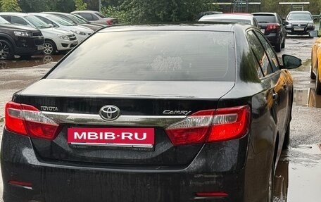 Toyota Camry, 2014 год, 1 700 000 рублей, 5 фотография