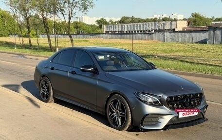 Mercedes-Benz E-Класс, 2018 год, 2 840 000 рублей, 2 фотография