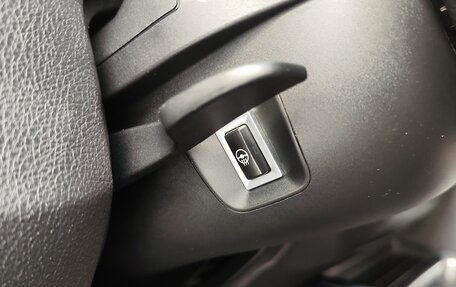 BMW 3 серия, 2017 год, 1 764 706 рублей, 18 фотография
