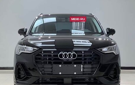Audi Q3, 2022 год, 1 980 000 рублей, 2 фотография
