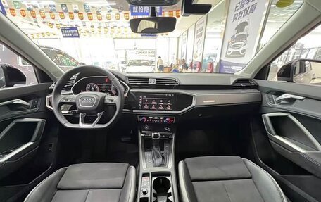 Audi Q3, 2022 год, 1 980 000 рублей, 11 фотография