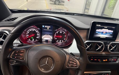 Mercedes-Benz X-Класс I, 2019 год, 3 850 000 рублей, 21 фотография