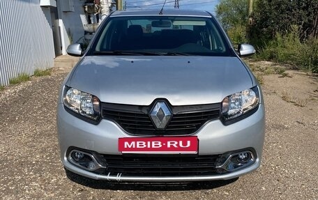 Renault Logan II, 2014 год, 650 000 рублей, 2 фотография