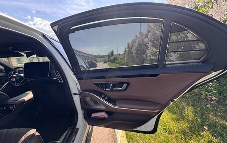 Mercedes-Benz S-Класс, 2022 год, 12 000 000 рублей, 17 фотография