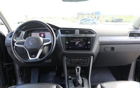 Volkswagen Tiguan II, 2021 год, 2 550 000 рублей, 32 фотография