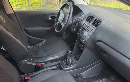 Volkswagen Polo VI (EU Market), 2013 год, 749 000 рублей, 5 фотография
