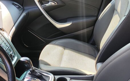 Opel Astra J, 2010 год, 650 000 рублей, 16 фотография