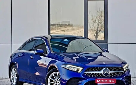 Mercedes-Benz A-Класс, 2023 год, 1 749 003 рублей, 4 фотография