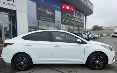 Hyundai Solaris II рестайлинг, 2017 год, 1 150 000 рублей, 8 фотография