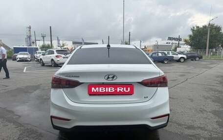 Hyundai Solaris II рестайлинг, 2017 год, 1 150 000 рублей, 6 фотография