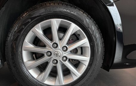 Toyota Camry, 2017 год, 2 048 000 рублей, 17 фотография