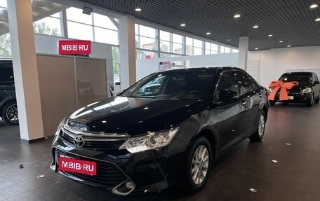 Toyota Camry, 2017 год, 2 048 000 рублей, 7 фотография