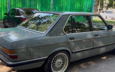 BMW 5 серия, 1982 год, 2 000 000 рублей, 11 фотография