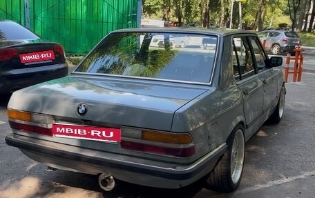 BMW 5 серия, 1982 год, 2 000 000 рублей, 10 фотография