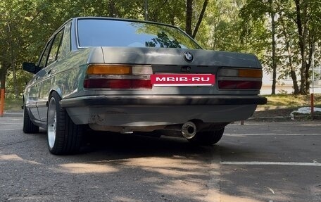 BMW 5 серия, 1982 год, 2 000 000 рублей, 8 фотография