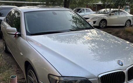 BMW 7 серия, 2001 год, 600 000 рублей, 2 фотография