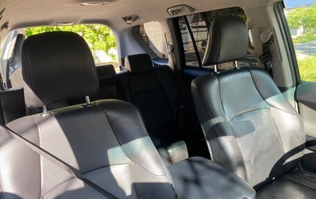Toyota Land Cruiser Prado 150 рестайлинг 2, 2012 год, 3 000 000 рублей, 10 фотография