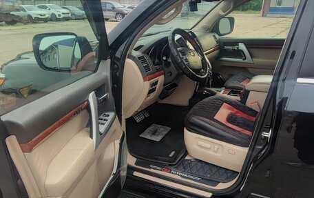 Toyota Land Cruiser 200, 2012 год, 3 600 000 рублей, 6 фотография