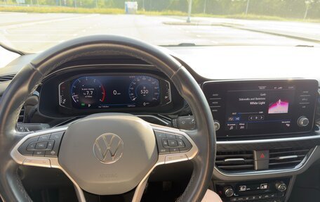Volkswagen Polo VI (EU Market), 2020 год, 1 600 000 рублей, 24 фотография
