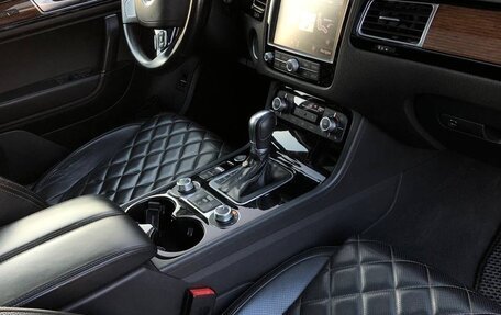 Volkswagen Touareg III, 2016 год, 4 200 000 рублей, 18 фотография