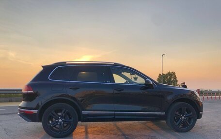 Volkswagen Touareg III, 2016 год, 4 200 000 рублей, 26 фотография