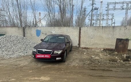Skoda Superb III рестайлинг, 2012 год, 1 100 000 рублей, 8 фотография