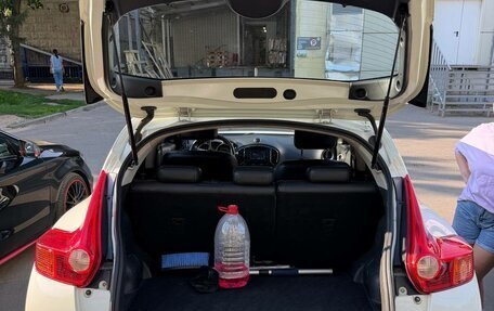 Nissan Juke II, 2011 год, 850 000 рублей, 3 фотография