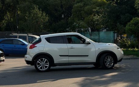 Nissan Juke II, 2011 год, 850 000 рублей, 13 фотография
