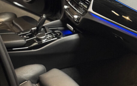 BMW 5 серия, 2019 год, 3 190 000 рублей, 18 фотография