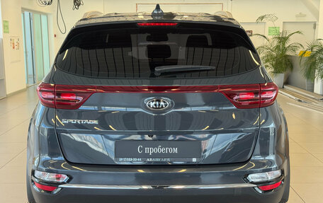 KIA Sportage IV рестайлинг, 2020 год, 2 095 000 рублей, 4 фотография