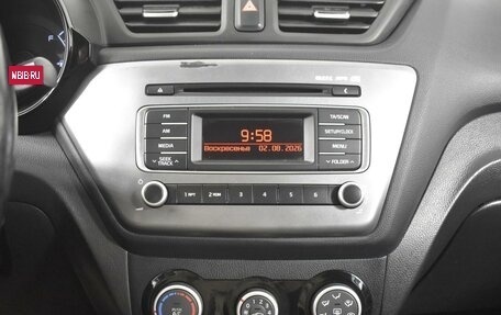 KIA Rio III рестайлинг, 2016 год, 975 200 рублей, 18 фотография