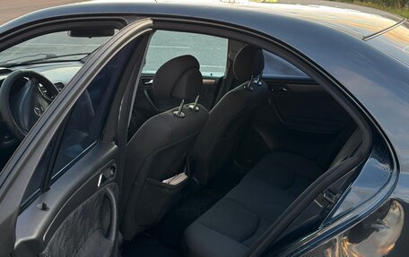 Mercedes-Benz C-Класс, 2003 год, 270 000 рублей, 6 фотография
