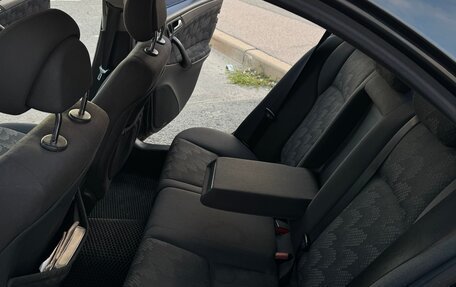 Mercedes-Benz C-Класс, 2003 год, 270 000 рублей, 8 фотография