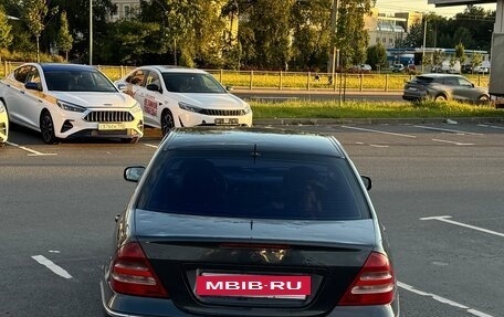 Mercedes-Benz C-Класс, 2003 год, 270 000 рублей, 4 фотография