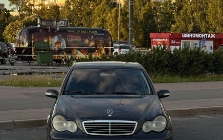 Mercedes-Benz C-Класс, 2003 год, 270 000 рублей, 2 фотография