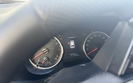 Toyota RAV4, 2019 год, 2 800 000 рублей, 7 фотография