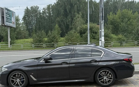 BMW 5 серия, 2022 год, 4 190 000 рублей, 4 фотография