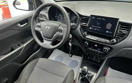 Hyundai Solaris II рестайлинг, 2021 год, 1 399 000 рублей, 10 фотография