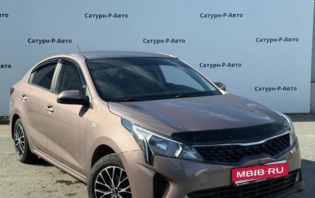 KIA Rio IV, 2020 год, 1 550 000 рублей, 3 фотография