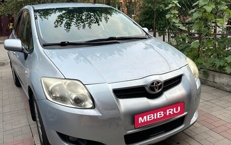 Toyota Auris II, 2008 год, 550 000 рублей, 2 фотография
