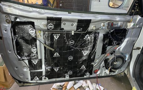 Toyota RAV4, 1998 год, 690 000 рублей, 6 фотография