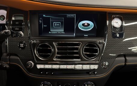 Rolls-Royce Wraith, 2022 год, 55 000 000 рублей, 18 фотография