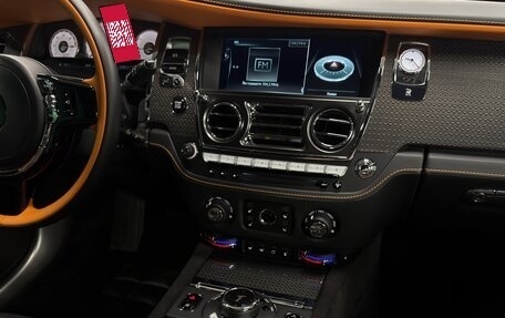 Rolls-Royce Wraith, 2022 год, 55 000 000 рублей, 17 фотография