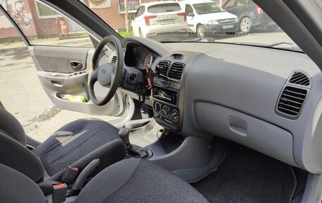 Hyundai Accent II, 2008 год, 390 000 рублей, 24 фотография