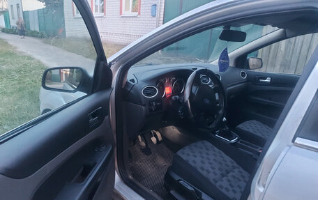 Ford Focus II рестайлинг, 2006 год, 185 000 рублей, 3 фотография