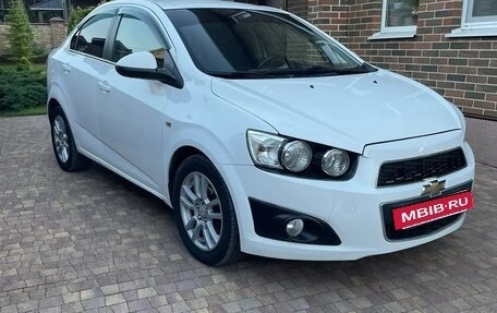 Chevrolet Aveo III, 2012 год, 650 000 рублей, 3 фотография