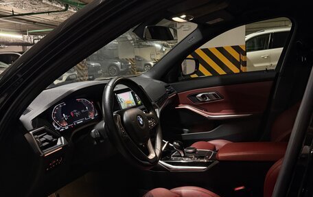 BMW 3 серия, 2021 год, 3 900 000 рублей, 10 фотография