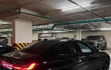 BMW 3 серия, 2021 год, 3 900 000 рублей, 5 фотография