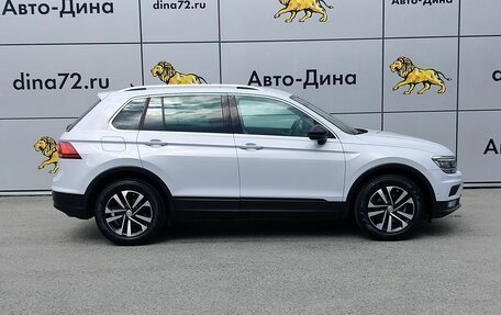 Volkswagen Tiguan II, 2019 год, 2 450 000 рублей, 5 фотография